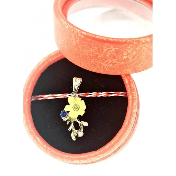 Pandant martisor Flor de Jazmín en caja
