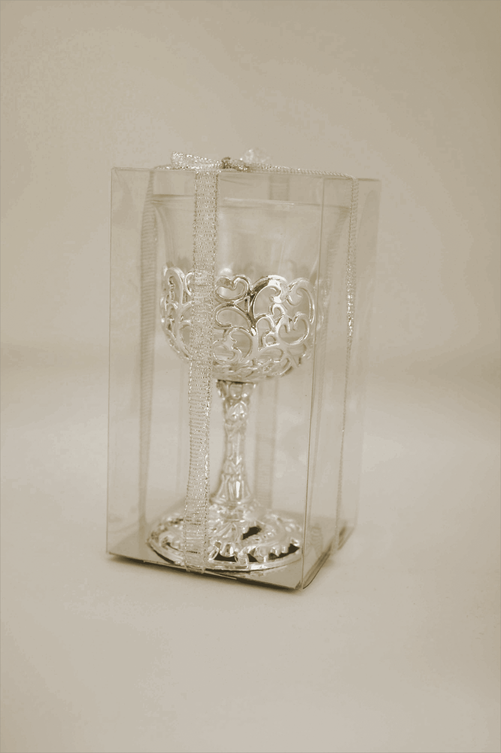 Vela de mesa plateada lisa 12 x 6 cm